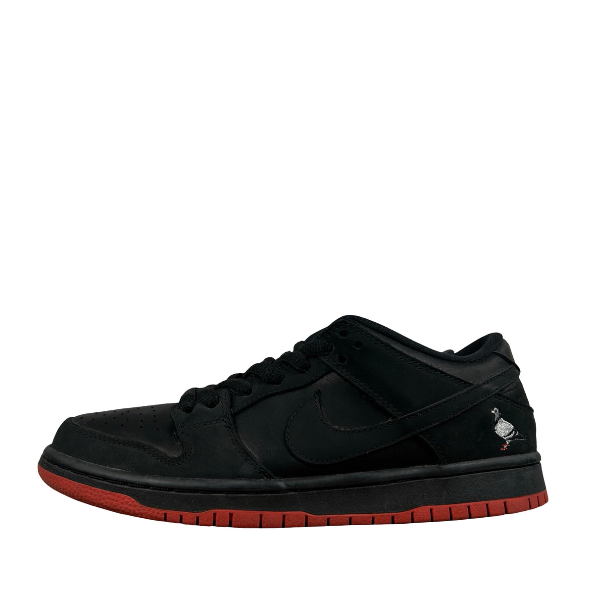 883232 008 Nike SB Dunk Low Black Pigeon [USED] - 8 M (Used)