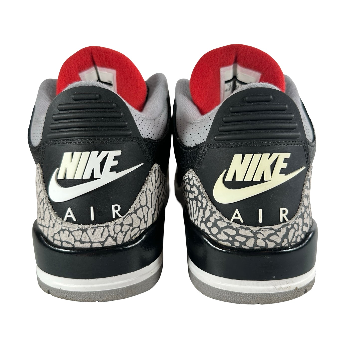 854262 001 Jordan 3 Black Cement 2018 [USED] - 9 M (Used) (No Box2)