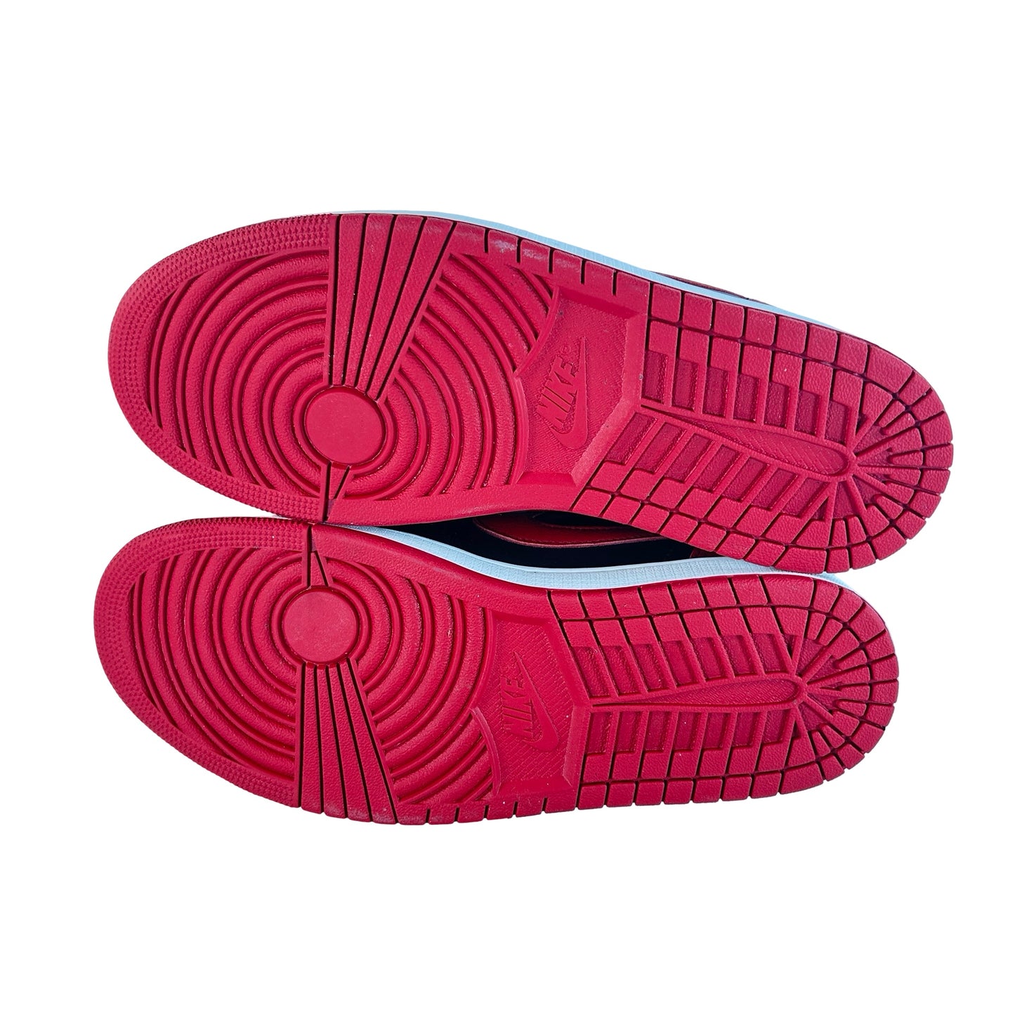 IW6276 001 Air Jordan 1 Retro Low OG Banned [USED] - 10.5 M (VNDS)