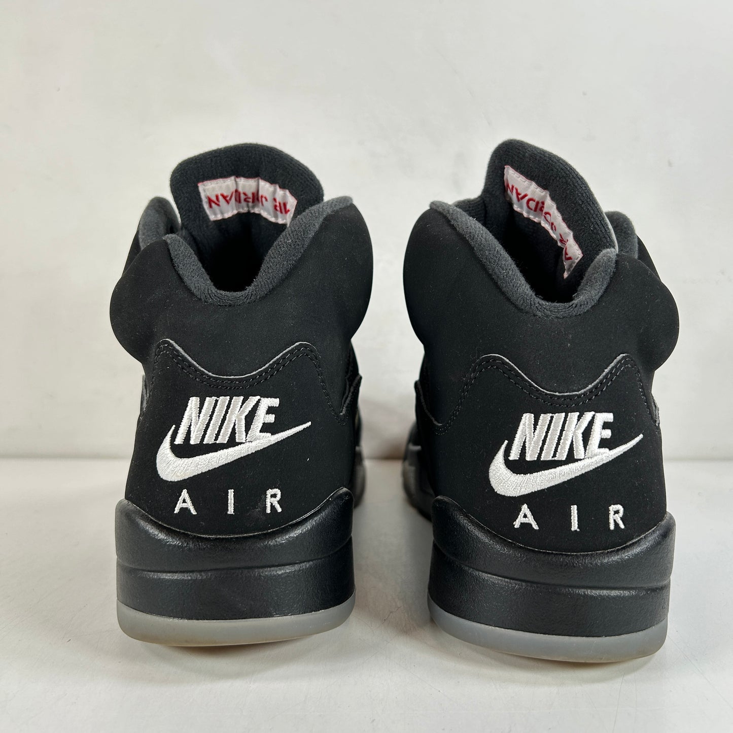 845035 003 Jordan 5 Retro Black Metallic (2016) [USED] - 9.5 M (Used) (No Box)