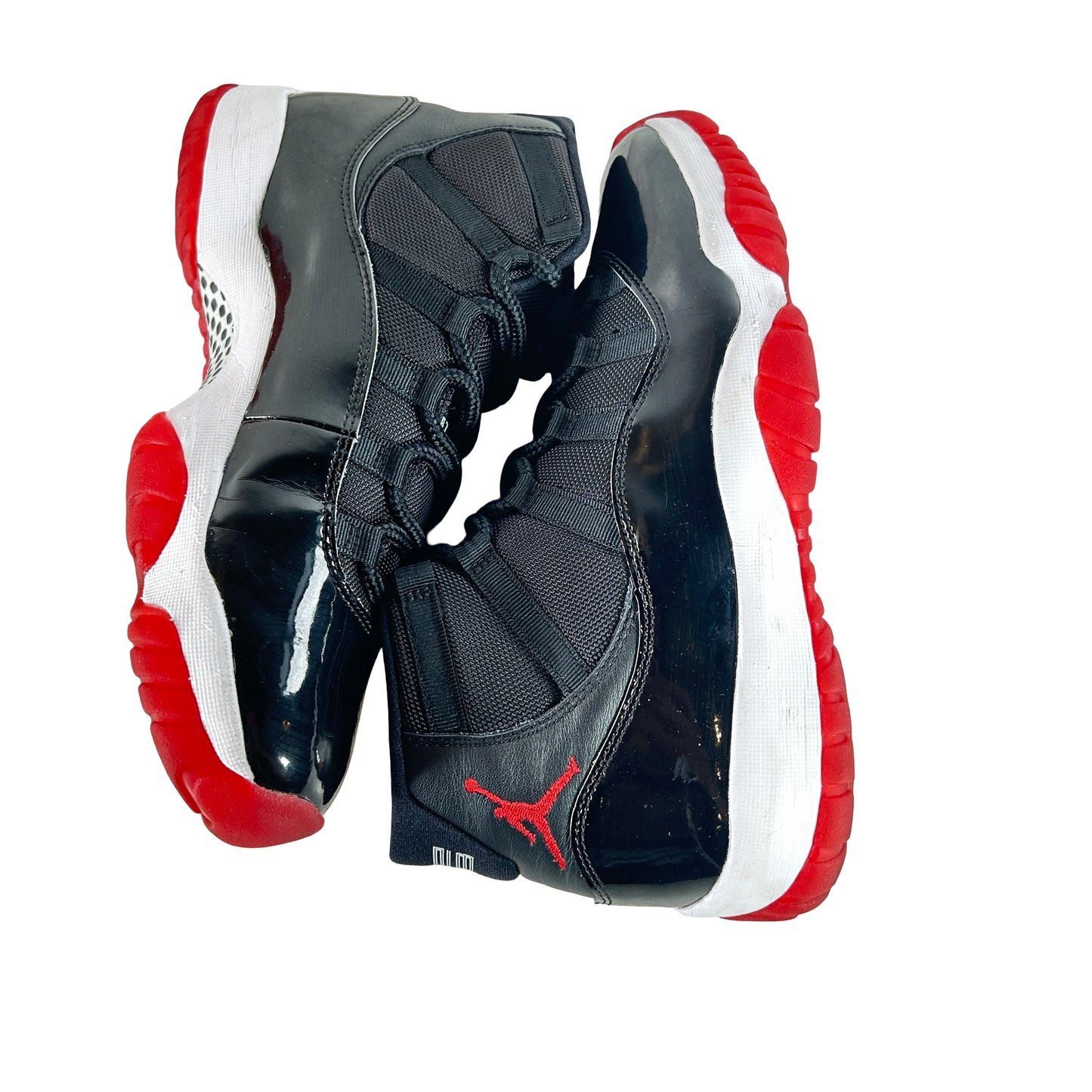 378037 061 Jordan 11 Bred (2019) [USED] - 9 M (Used12)