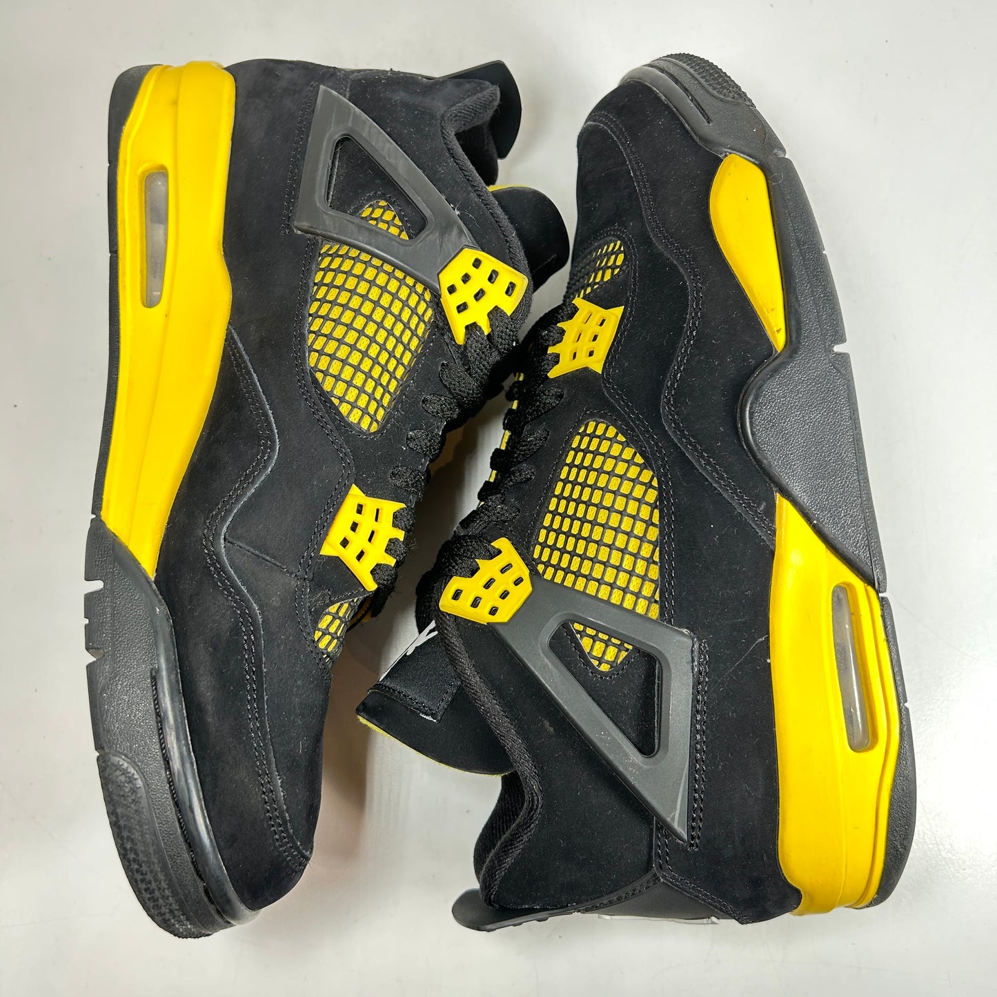 DH6927 017 Jordan 4 Retro Thunder [USED] - 10 M (Used) (No Box)