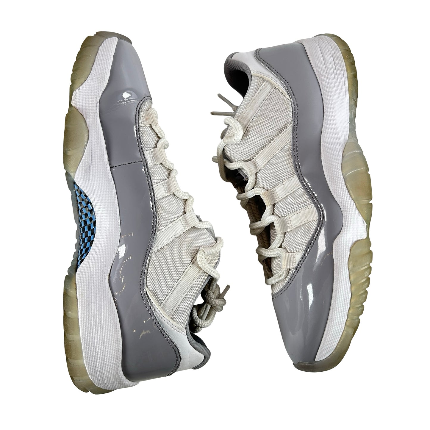 AV2187 140 Jordan 11 Retro Low Cement Grey [USED] - 9 M (Used)