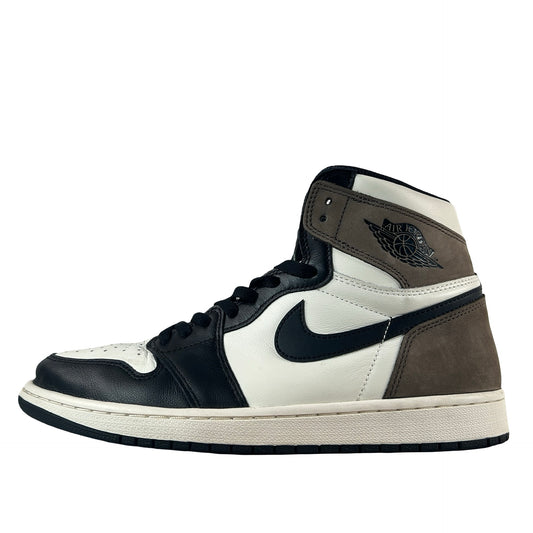 555088 105 Jordan 1 Mocha [USED] - 11 M (Used8)