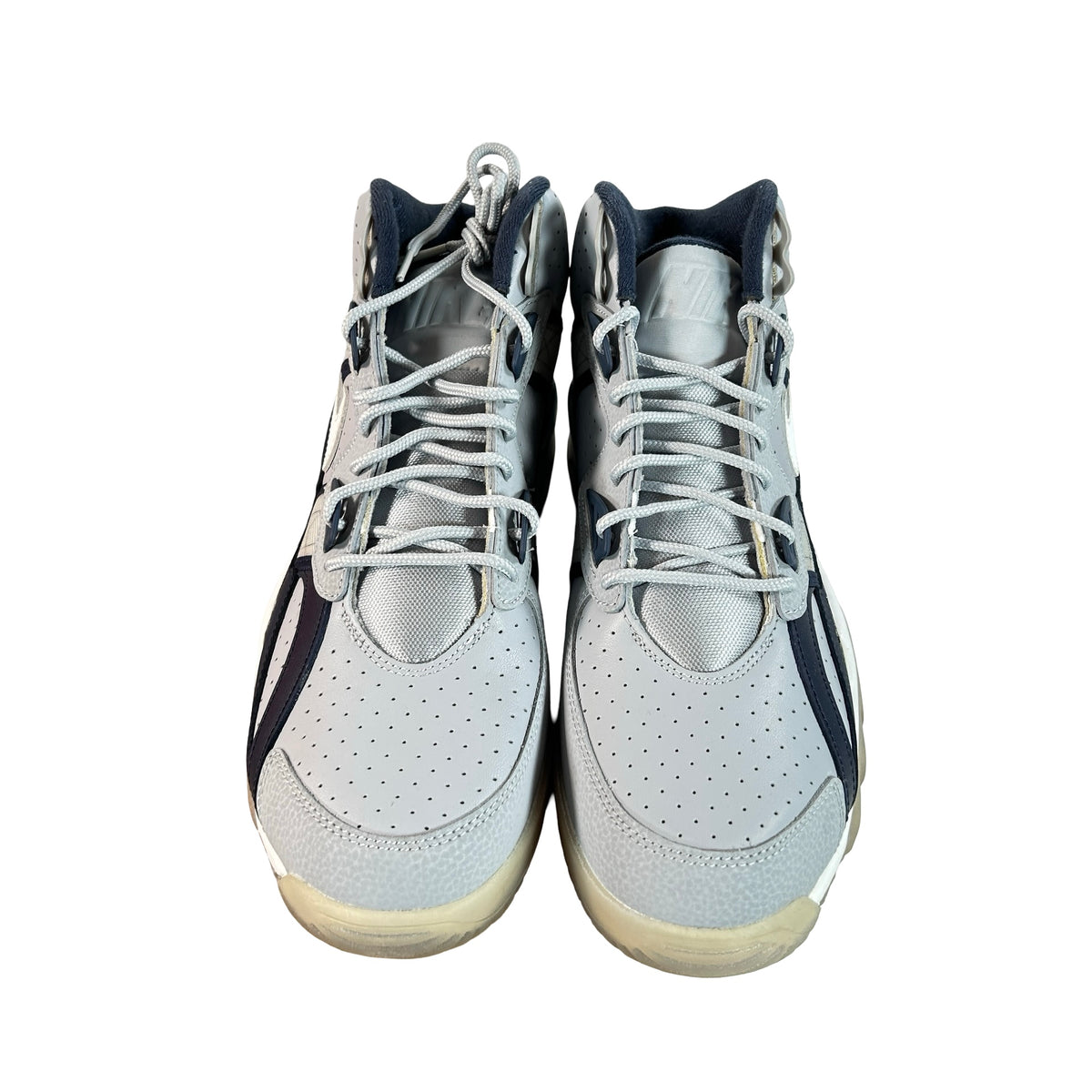 DM8320 001 Nike Air Trainer SC High Georgetown - 11.5 M (Yellowing)