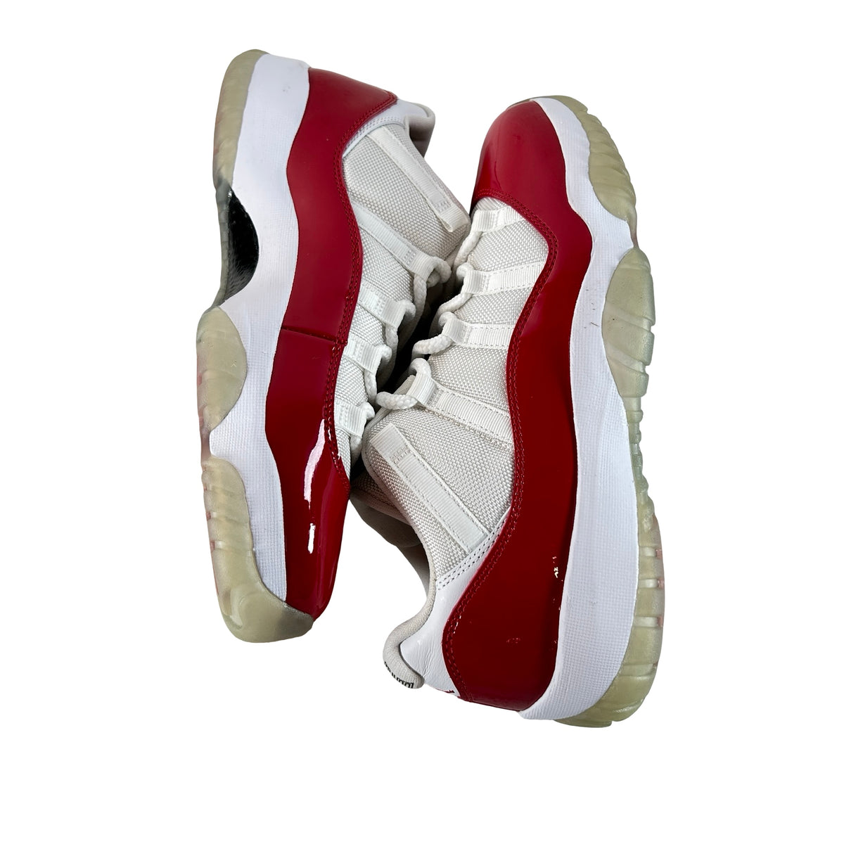 528895 102 Jordan 11 Retro Low Cherry (2016) - 10 M (Yellowing Soles)