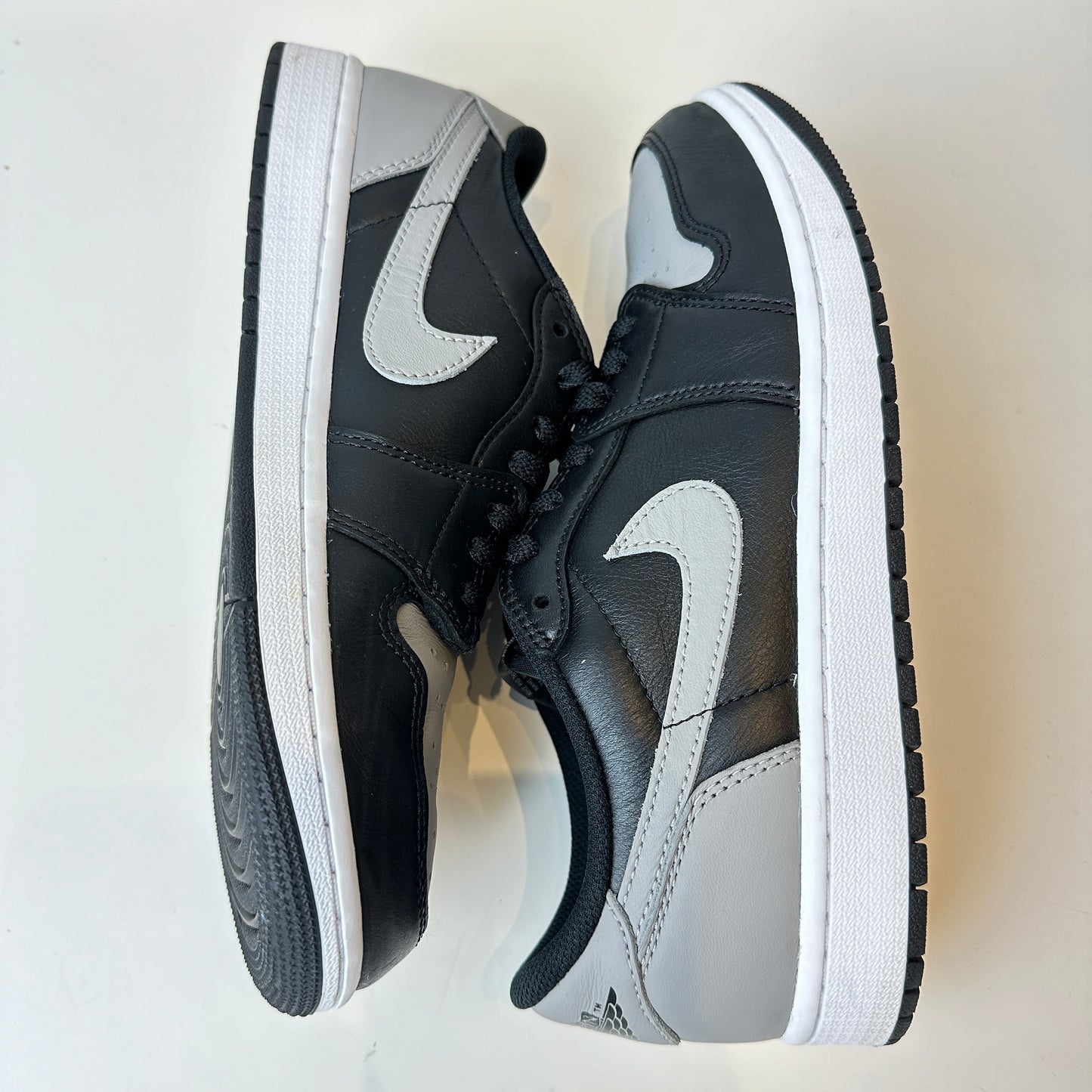 CZ0790 003 Jordan 1 Low OG Shadow (2024) [USED] - 9.5 M (Used) (No Box)