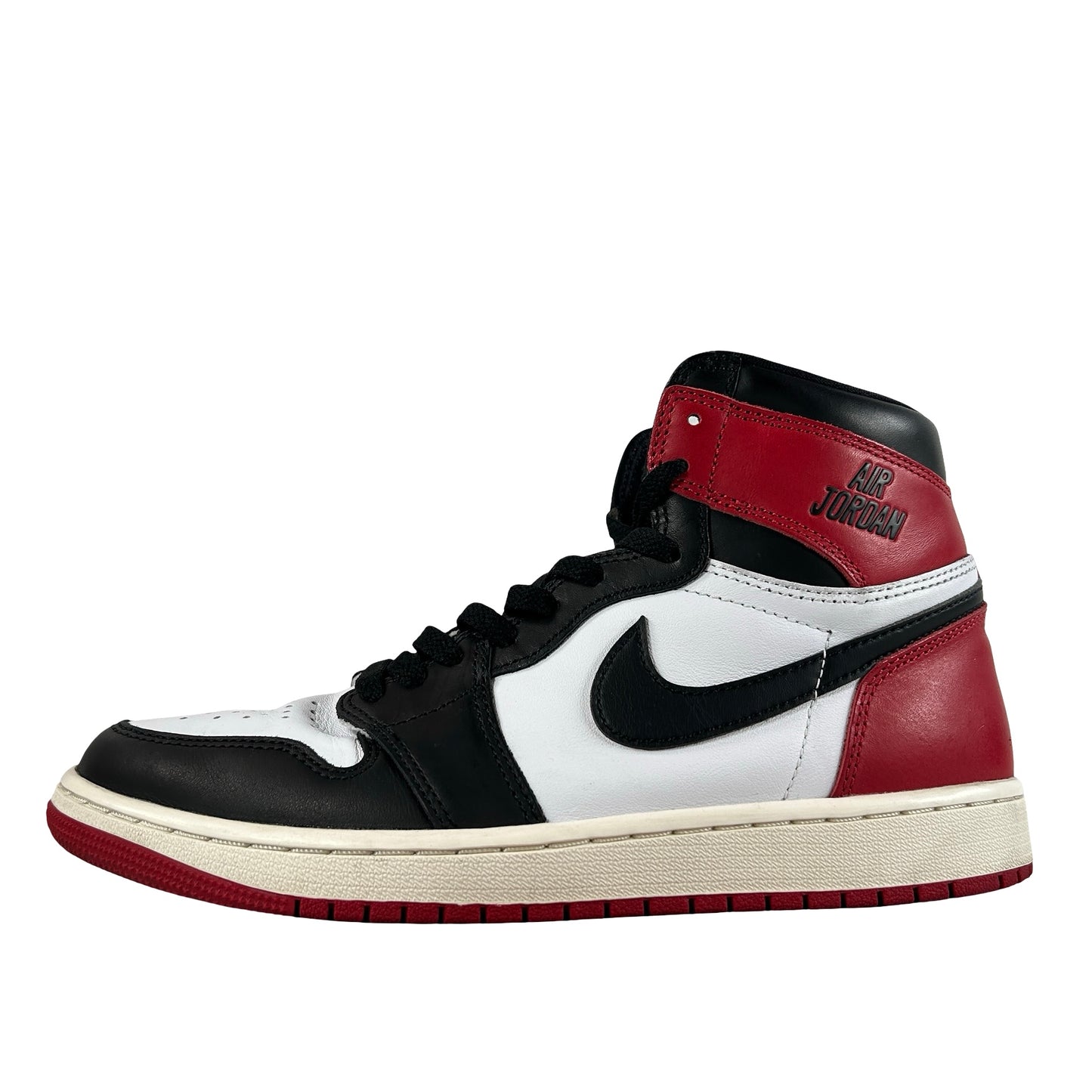 DZ5485 106 Jordan 1 Retro High OG Black Toe Reimagined [USED] - 9.5 M (Used10)