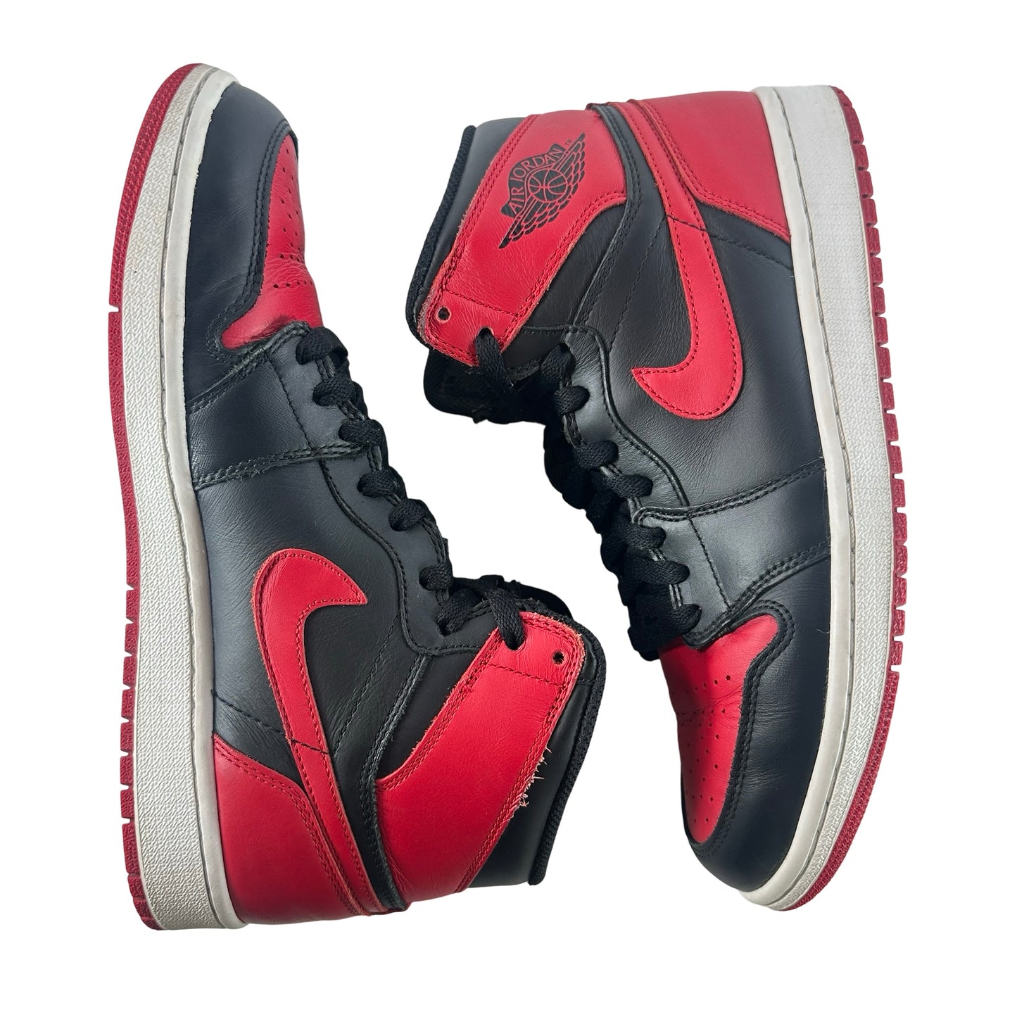 555088 023 Jordan 1 Retro Bred (2013) [USED] - 9 M (Used)