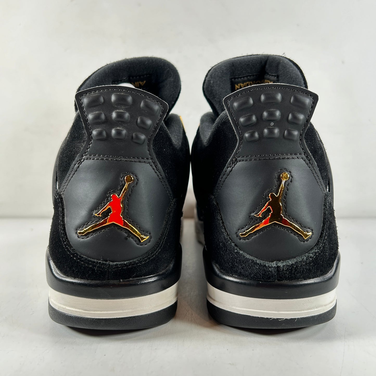 308497 032 Jordan 4 Retro Royalty [USED] - 11 M (Used)