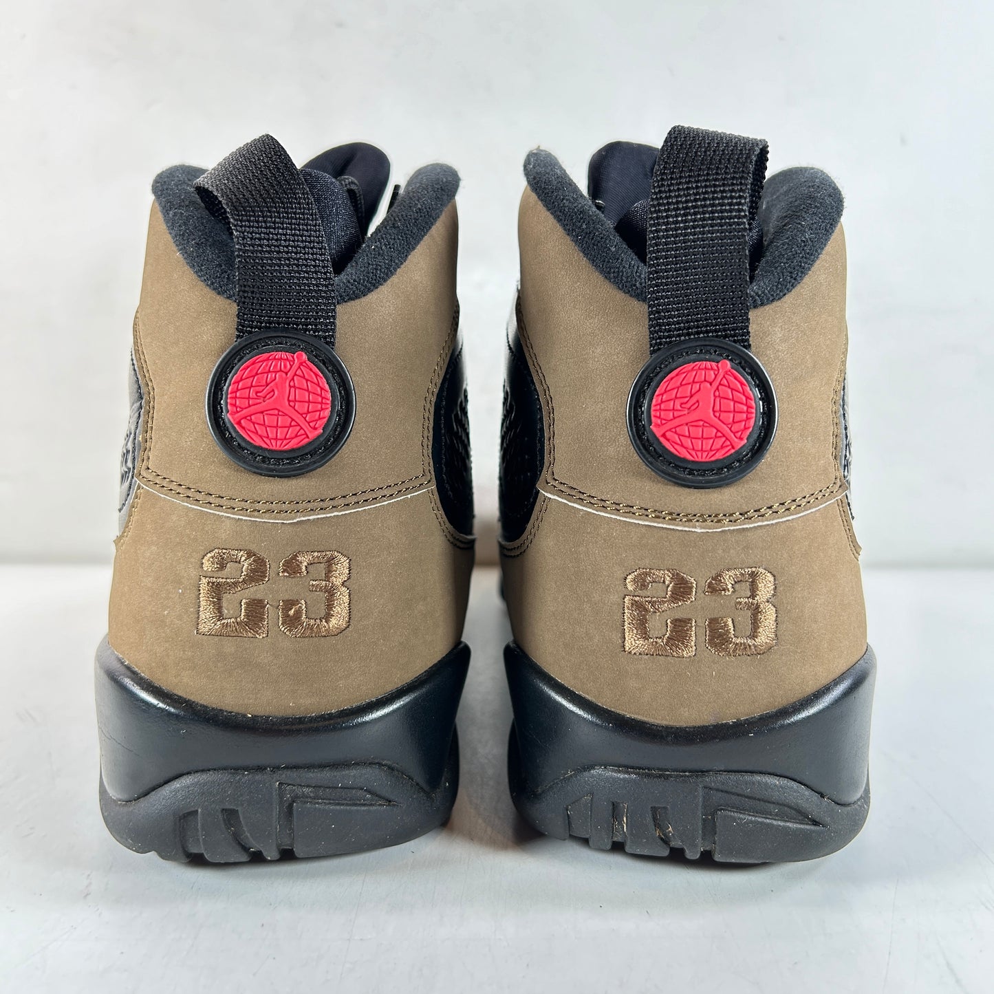 302370 020 Jordan 9 Retro Olive (2012) [USED] - 10.5 M (Used2)