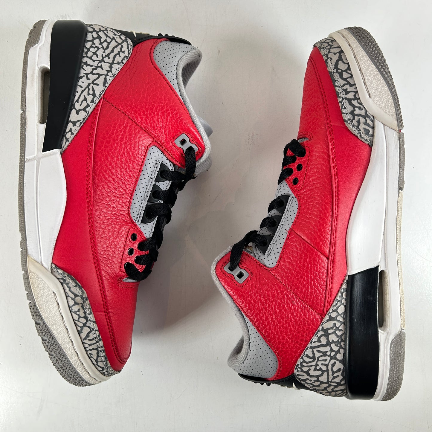 CK5692 600 Jordan 3 Retro SE Unite [USED] - 8 M (Used) (No Box)