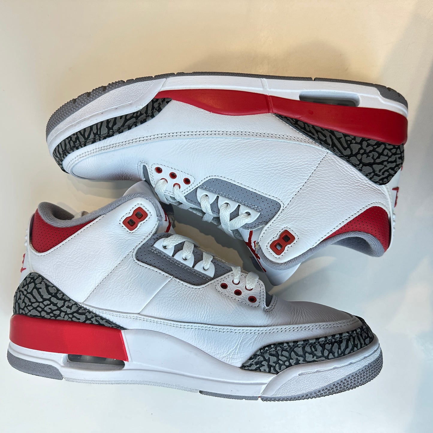 DN3707 160 Jordan 3 Retro Fire Red (2022) [USED] - 10 M (Used)