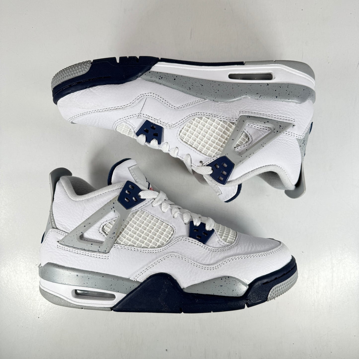 408452 140 Jordan 4 Retro Midnight Navy (GS) [USED] - 6 Y (Used)