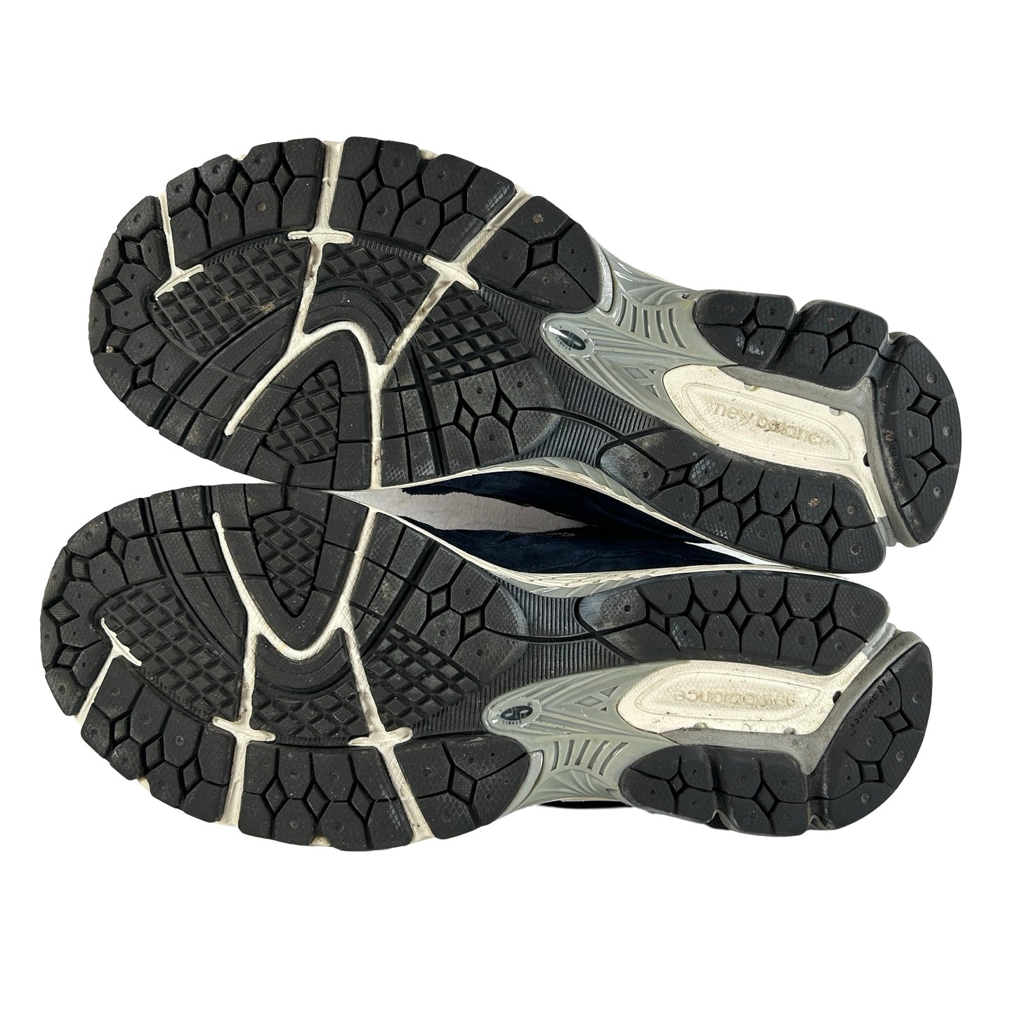 M2002RDF New Balance 2002R Protection Pack Dark Navy [USED] - 10 M (Used)