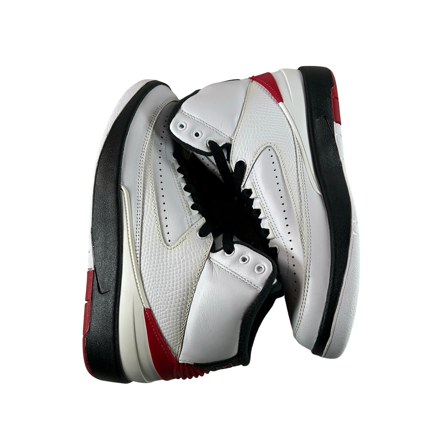 DX2591 106 Jordan 2 Retro OG Chicago (2022) (GS) - 5.5 Y (Yellowing Stitching) (No Box)