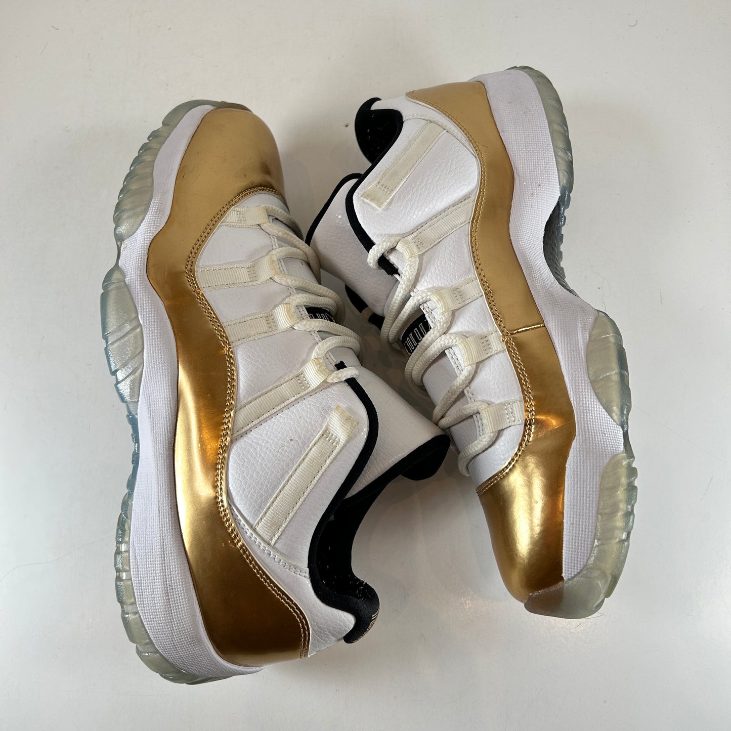 528895 103 Jordan 11 Retro Low Closing Ceremony [USED] - 10 M (Used) (No Box)