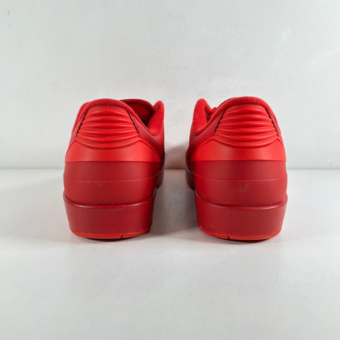 832819 606 Jordan 2 Retro Low Gym Red [USED] - 10.5 M (VNDS) (Replace Box)