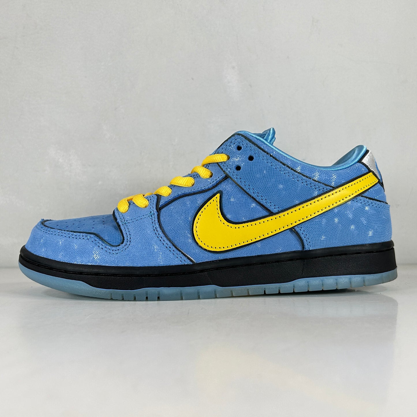 FZ8320 400 Nike SB Dunk Low The Powerpuff Girls Bubbles [USED] - 8.5 M (Used)