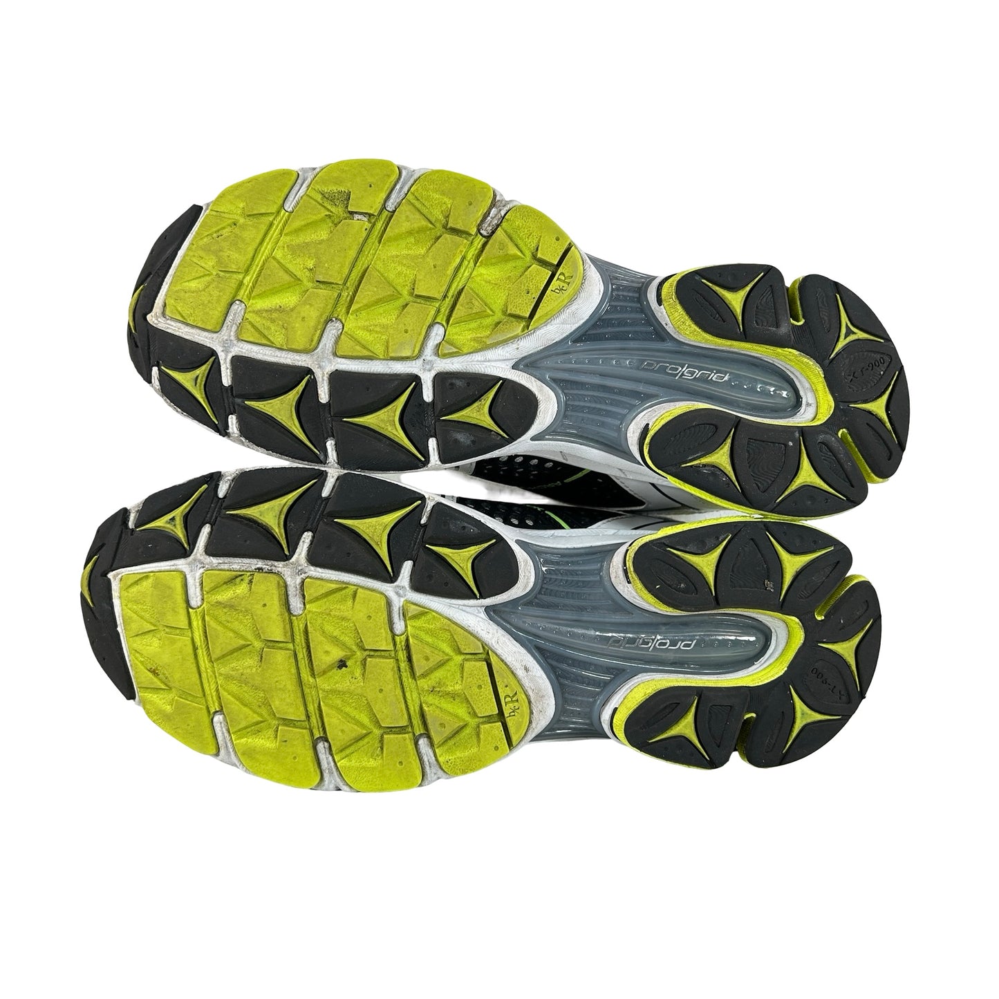 S70704-6 Saucony ProGrid Triumph 4 Yellow Silver [USED] - 9 M (Used)