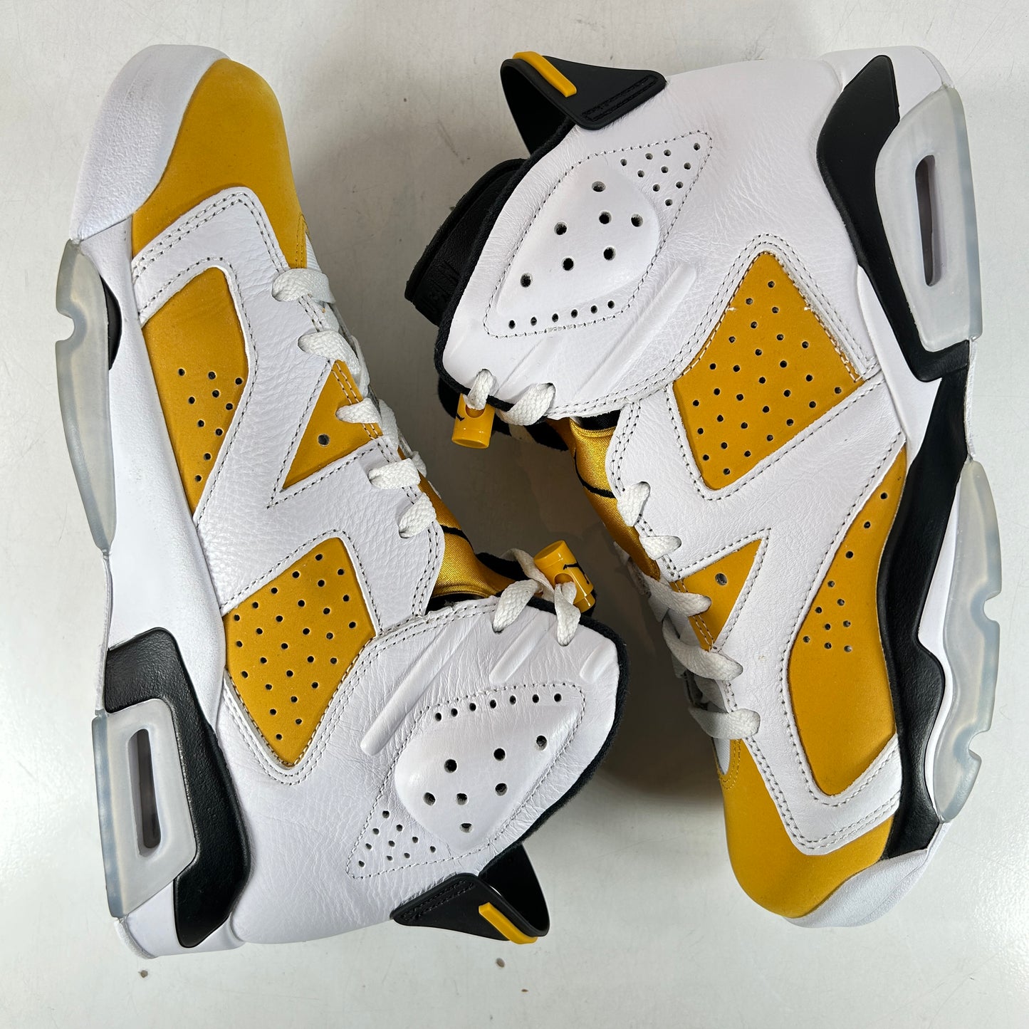 CT8529 170 Jordan 6 Retro Yellow Ochre [USED] - 9 (Used)