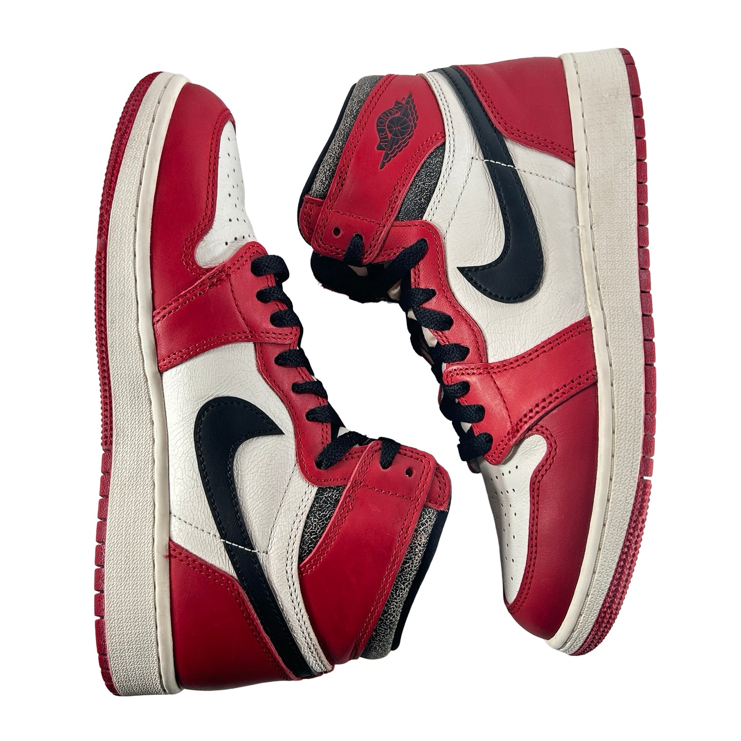 FD1437 612 Jordan 1 Retro High OG Chicago Lost and Found (GS) [USED] - 7 Y (Used5)