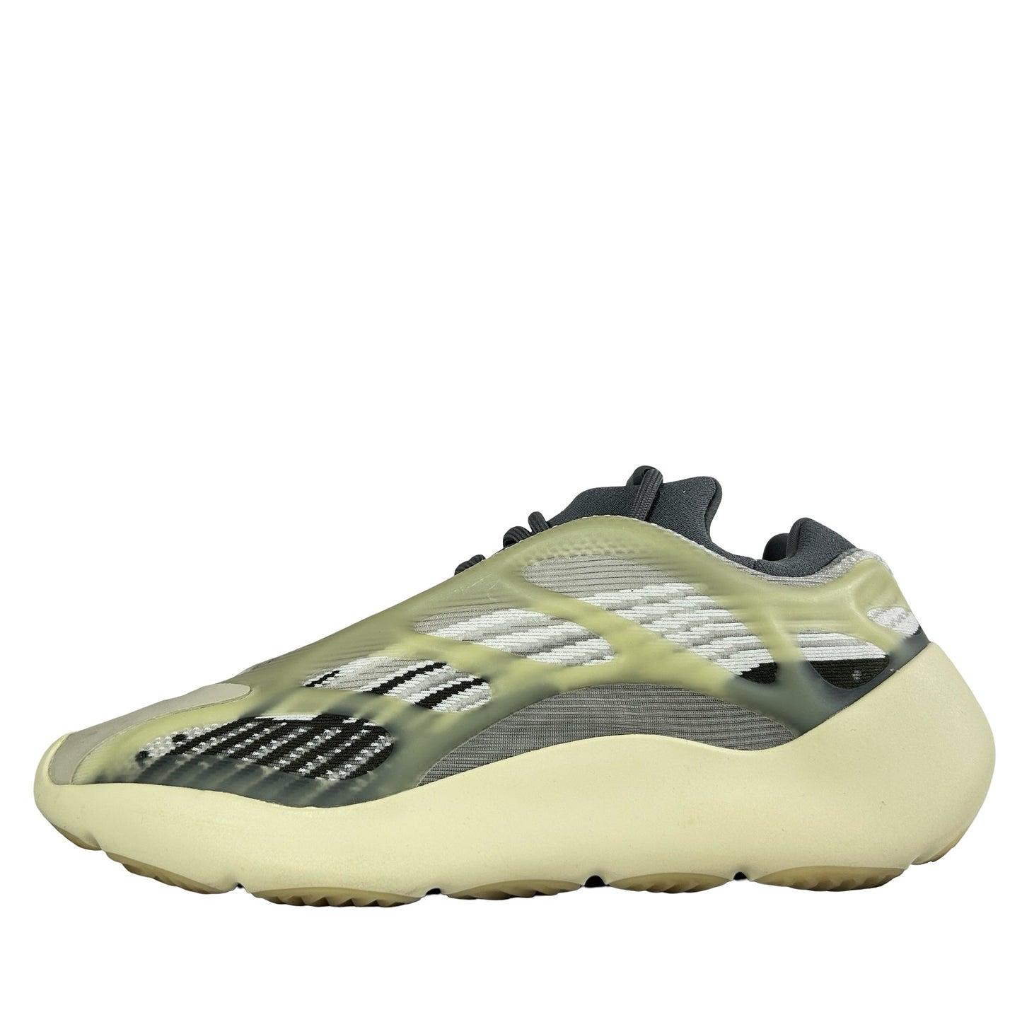 ID1674 adidas Yeezy 700 V3 Fade Salt [USED] - 10.5 M (Used)