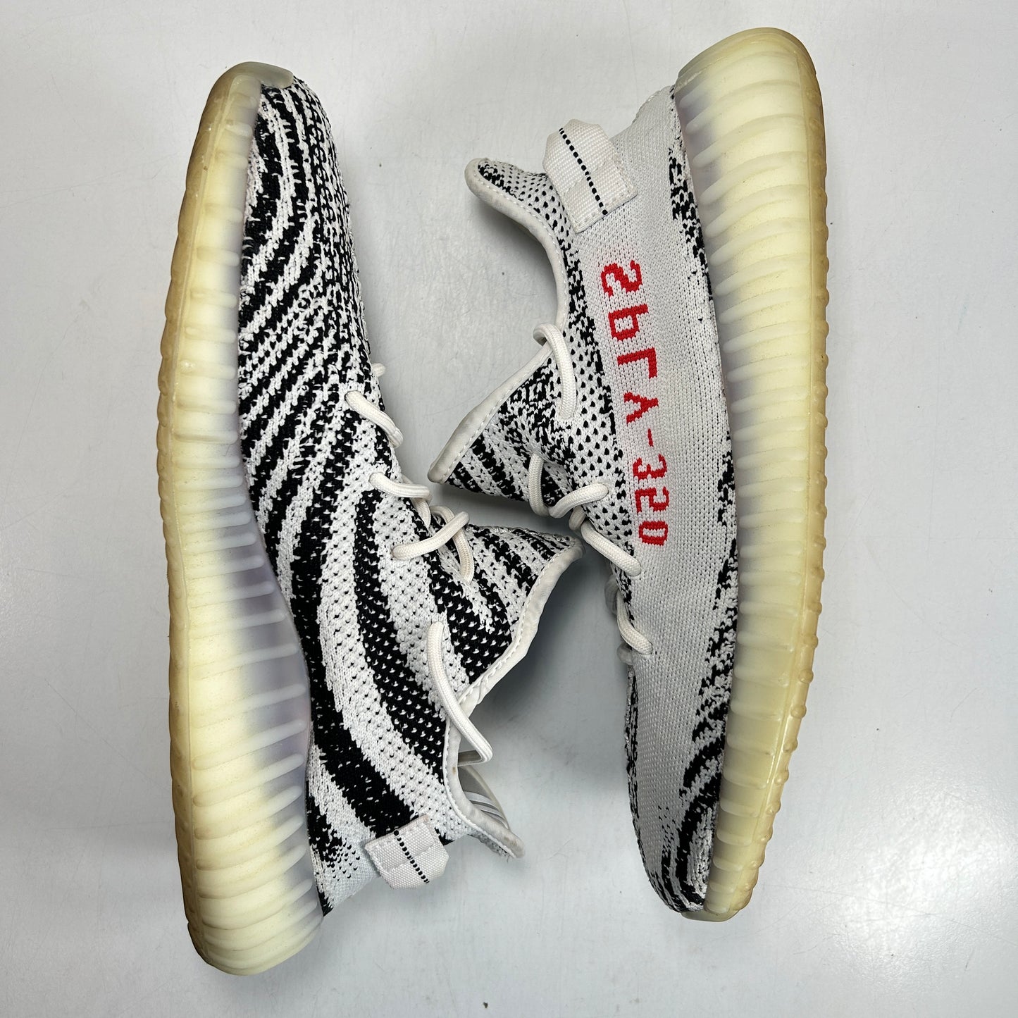 CP9654 Yeezy 350 V2 Zebra [USED] - 11 M (Used)