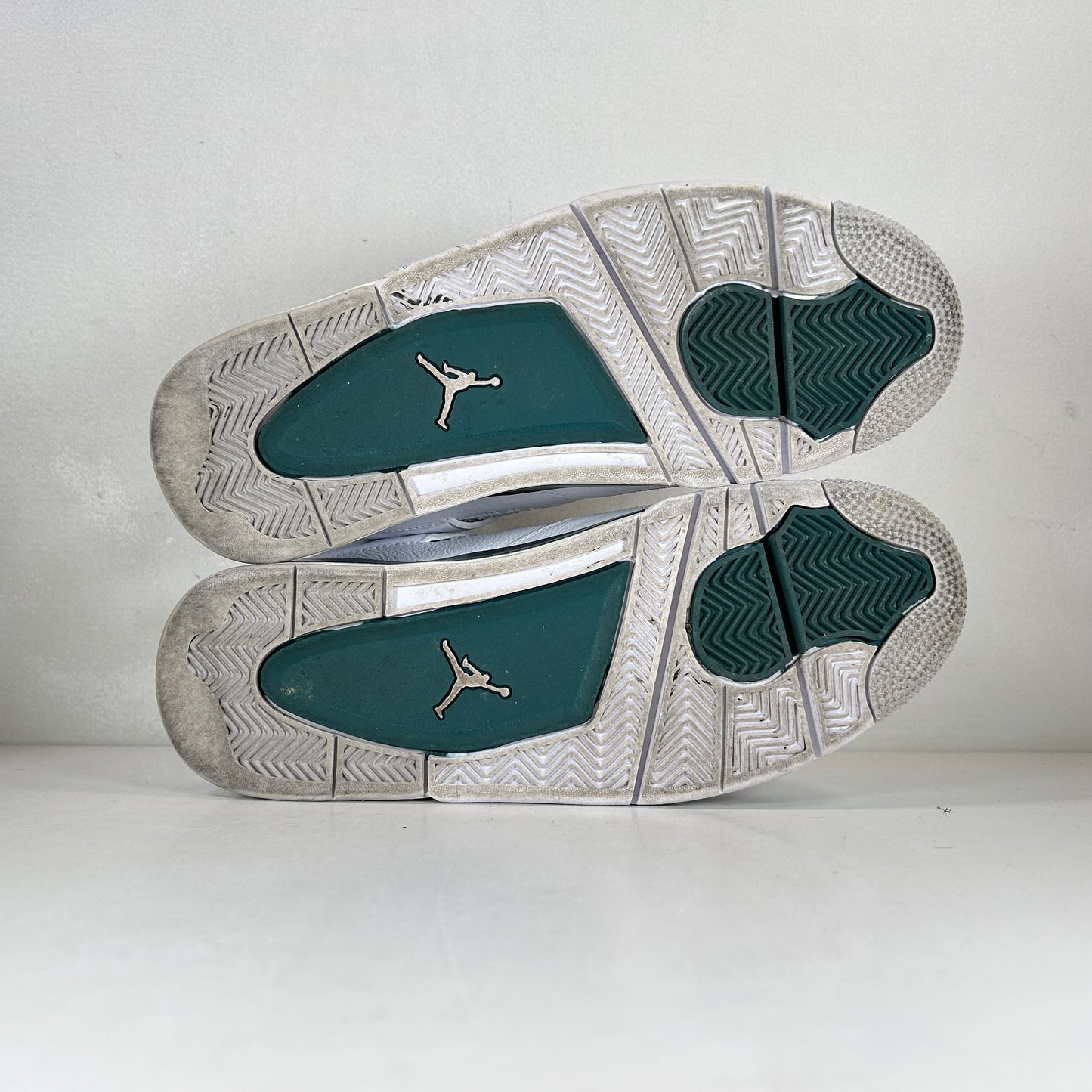 FQ8138 103 Jordan 4 Retro Oxidized Green [USED] - 10 M (Used2)