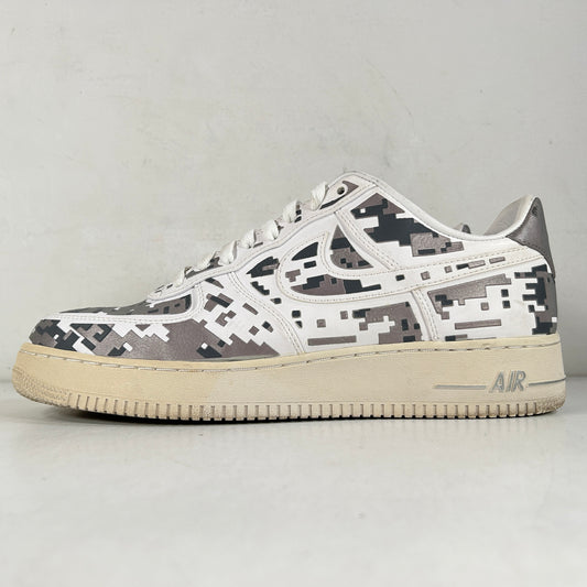 520505 100 Nike Air Force 1 Low Digi Camo [USED] - 11 M (Used) (No Box)