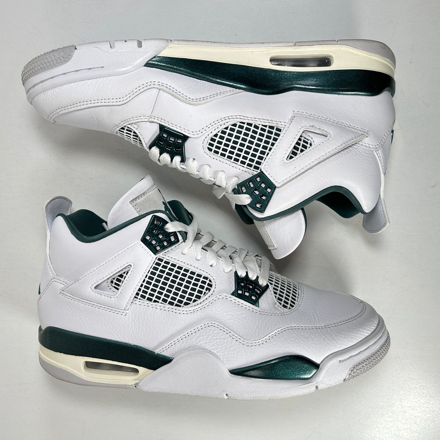 FQ8138 103 Jordan 4 Retro Oxidized Green [USED] - 9.5 M (Used)