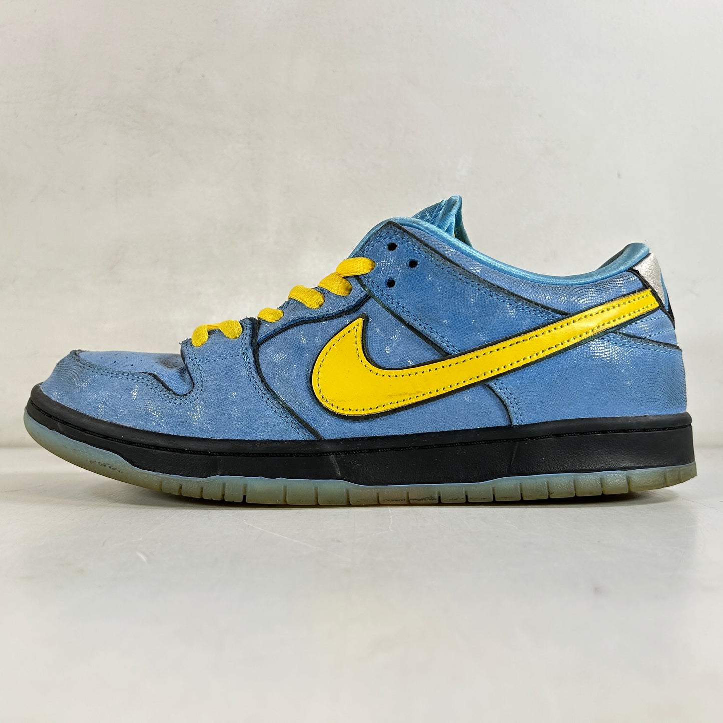 FZ8320 400 Nike SB Dunk Low Las Chicas Superpoderosas Burbujas