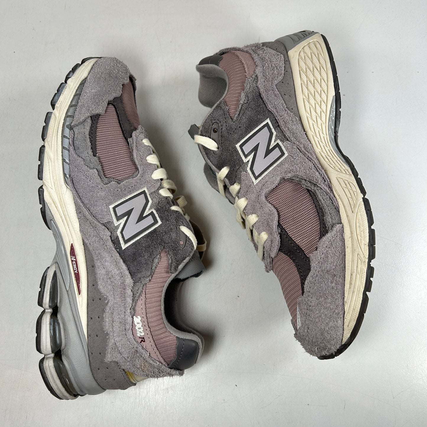 M2002RDY New Balance 2002R Protection Pack Dusty Lilac [USED] - 10 M (Used)