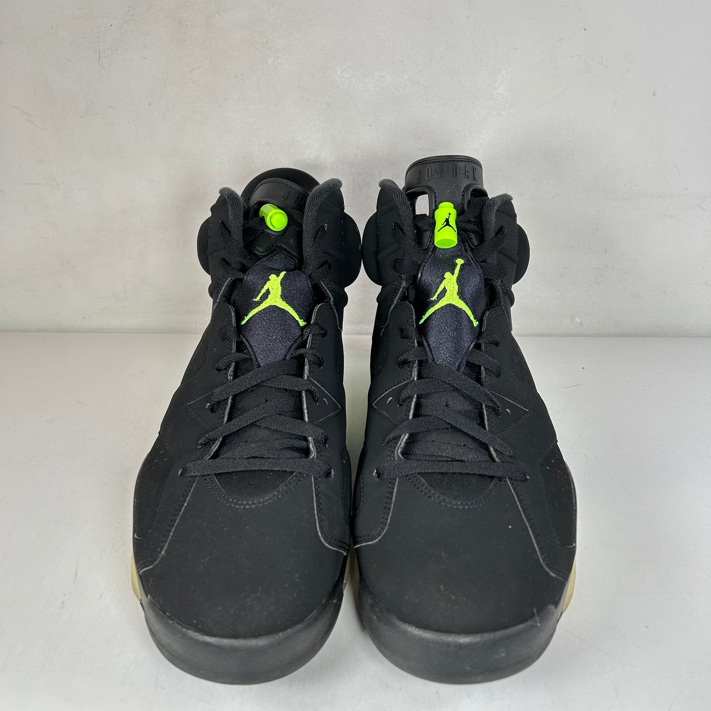 CT8529 003 Jordan 6 Retro Verde Eléctrico