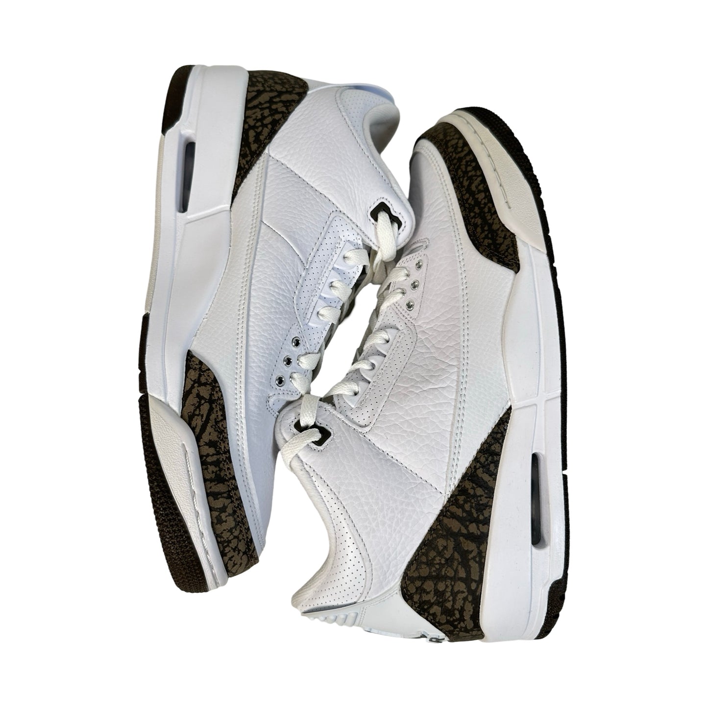 136064 122 Jordan 3 Mocha [CONDITIONAL] - 10.5 M (Slight Midsole Yellowing)