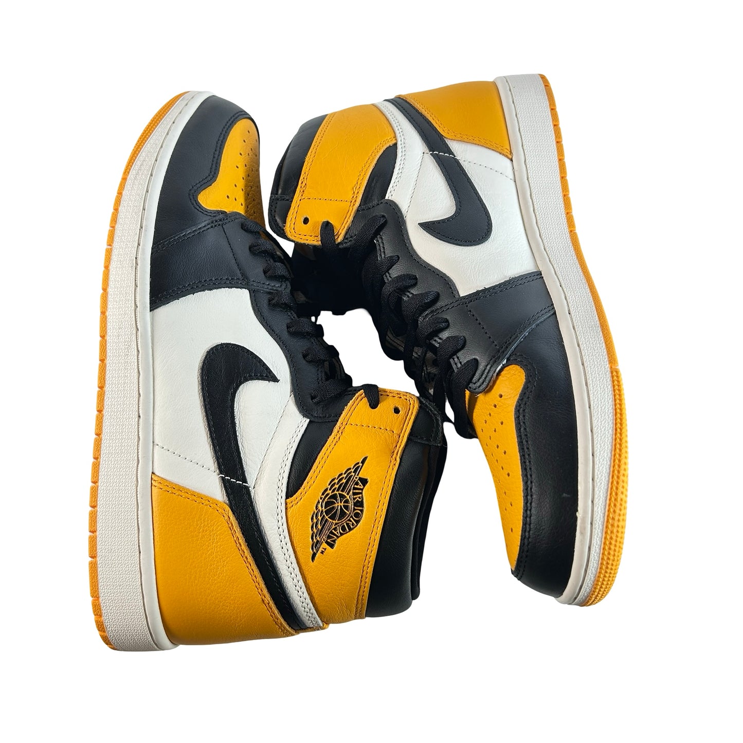 555088 711 Jordan 1 Retro High OG Punta amarilla