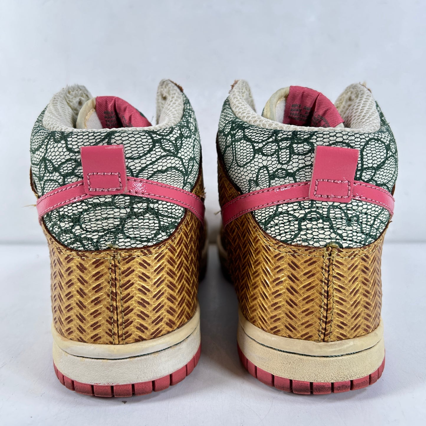 314385 361 Nike SB Dunk High Nori Desert Bloom Salmon Pink Floral [USED] - 5.5 M (Used) (Replace Box)