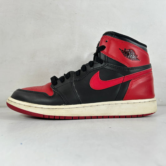 575441 001 Jordan 1 Retro Bred Banned (2016) (GS) [USED] - 7 Y (Used2)