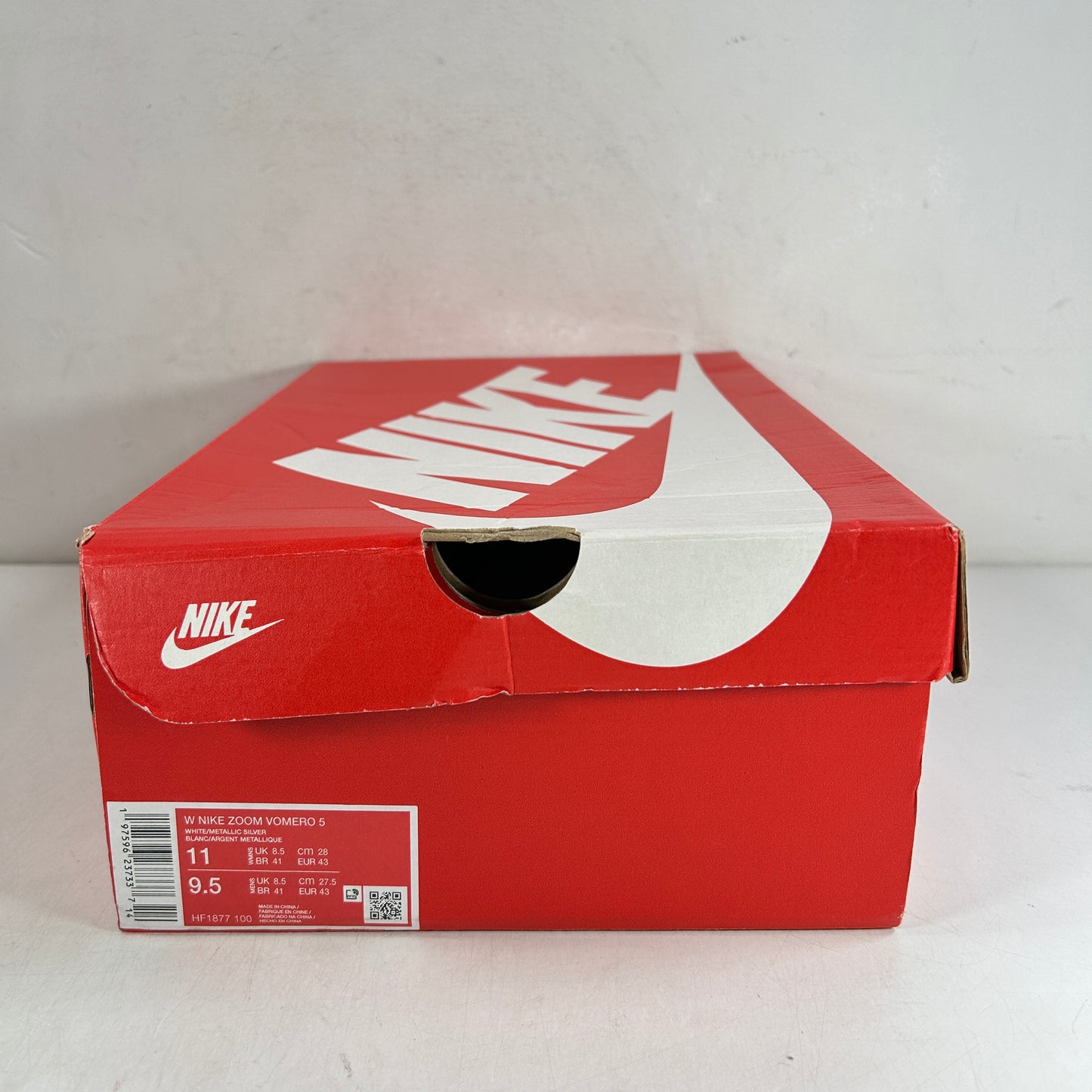 HF1877 100 Nike Zoom Vomero 5 Metallic Silver Blue Tint (W) [USED] - 11 W (Used)