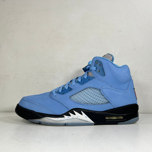 DV1310 401 Jordan 5 Retro UNC University Blue [USED] - 11 M (Used)