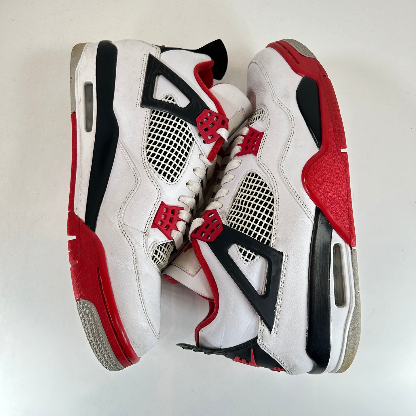 DC7770 160 Jordan 4 Retro Fire Red (2020) [USED] - 11 M (Used2)