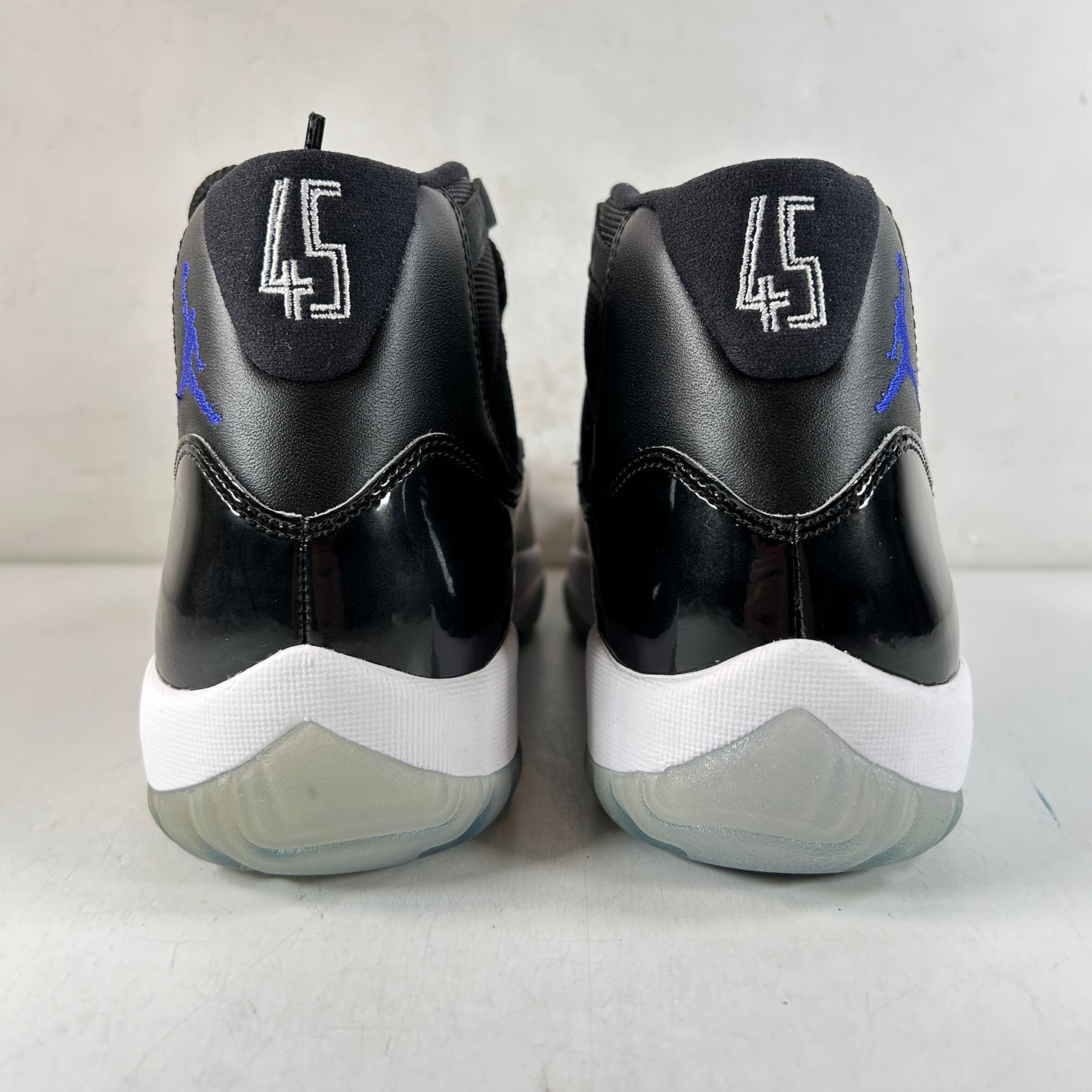 378037 003 Jordan 11 Retro Space Jam (2016) [CONDITIONAL] - 10 M (Yellowing)