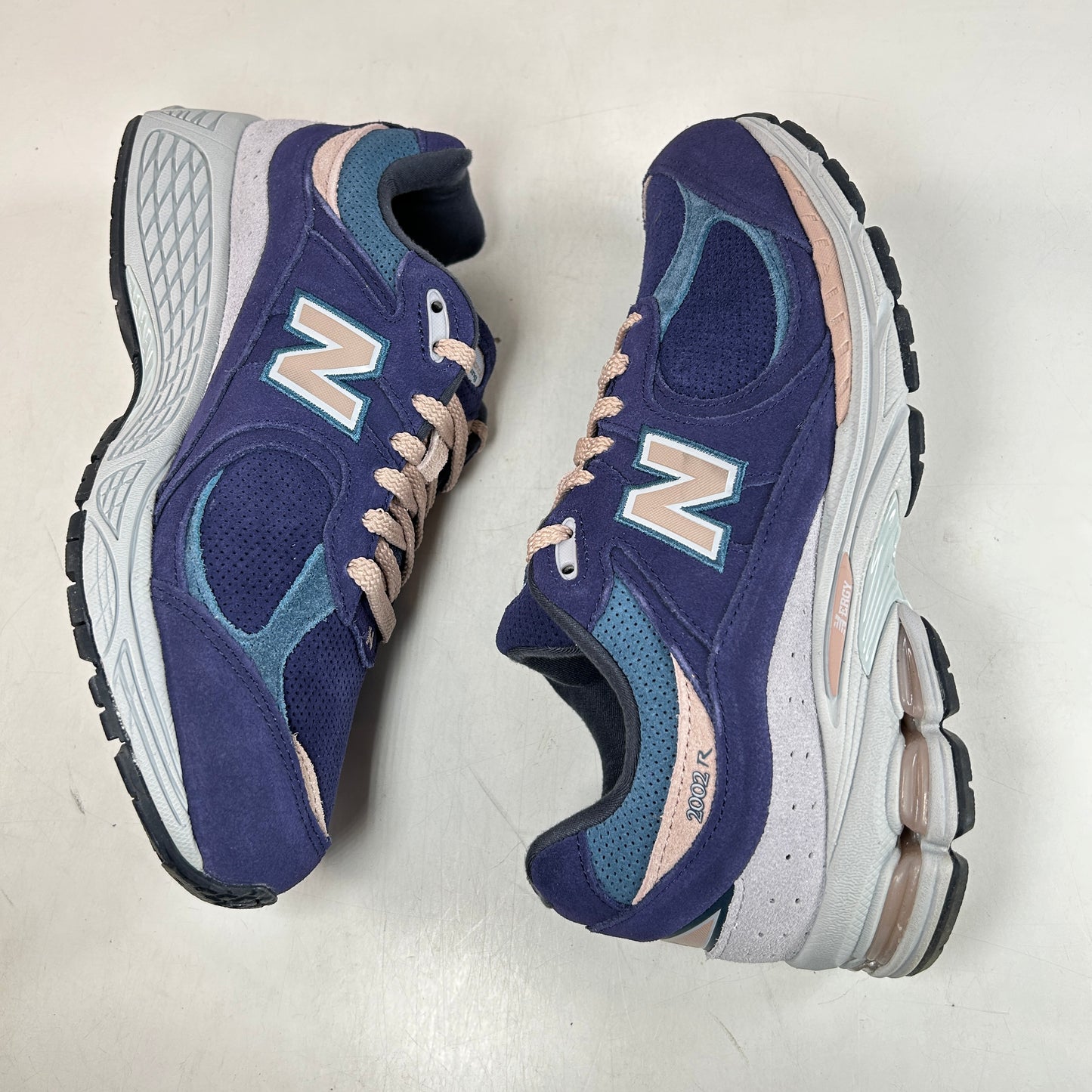M2002RWC New Balance 2002R Night Tide [USED] - 8.5 M (Used)