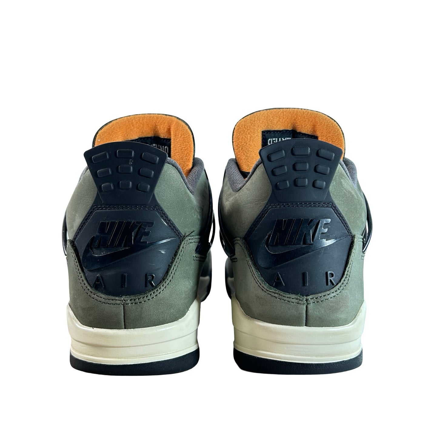 IB1519 200 Jordan 4 Retro OG SP Undefeated (2025) [USED] - 10.5 M (Used9)