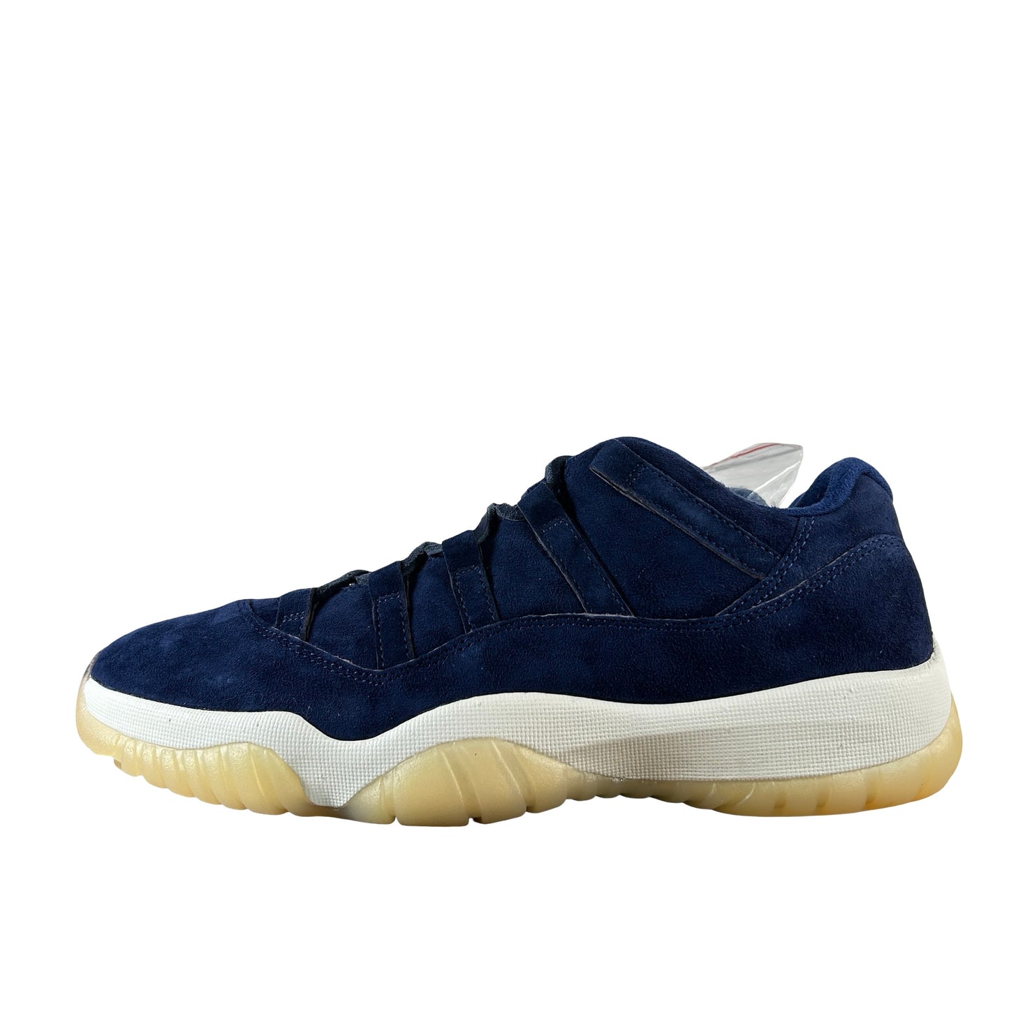 AV2187 441 Jordan 11 Retro Low Derek Jeter RE2PECT - 9.5 M (Yellowing)
