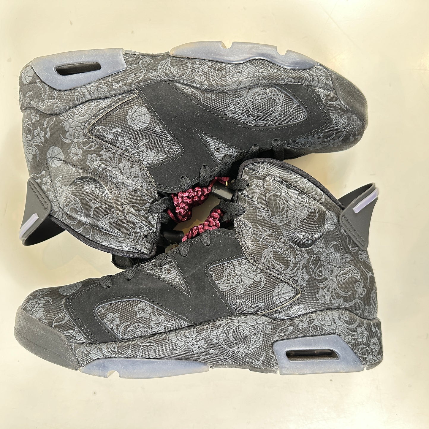 DB9818 001 Jordan 6 Retro SD Triple Black (W) [USED] - 9 W (Used)