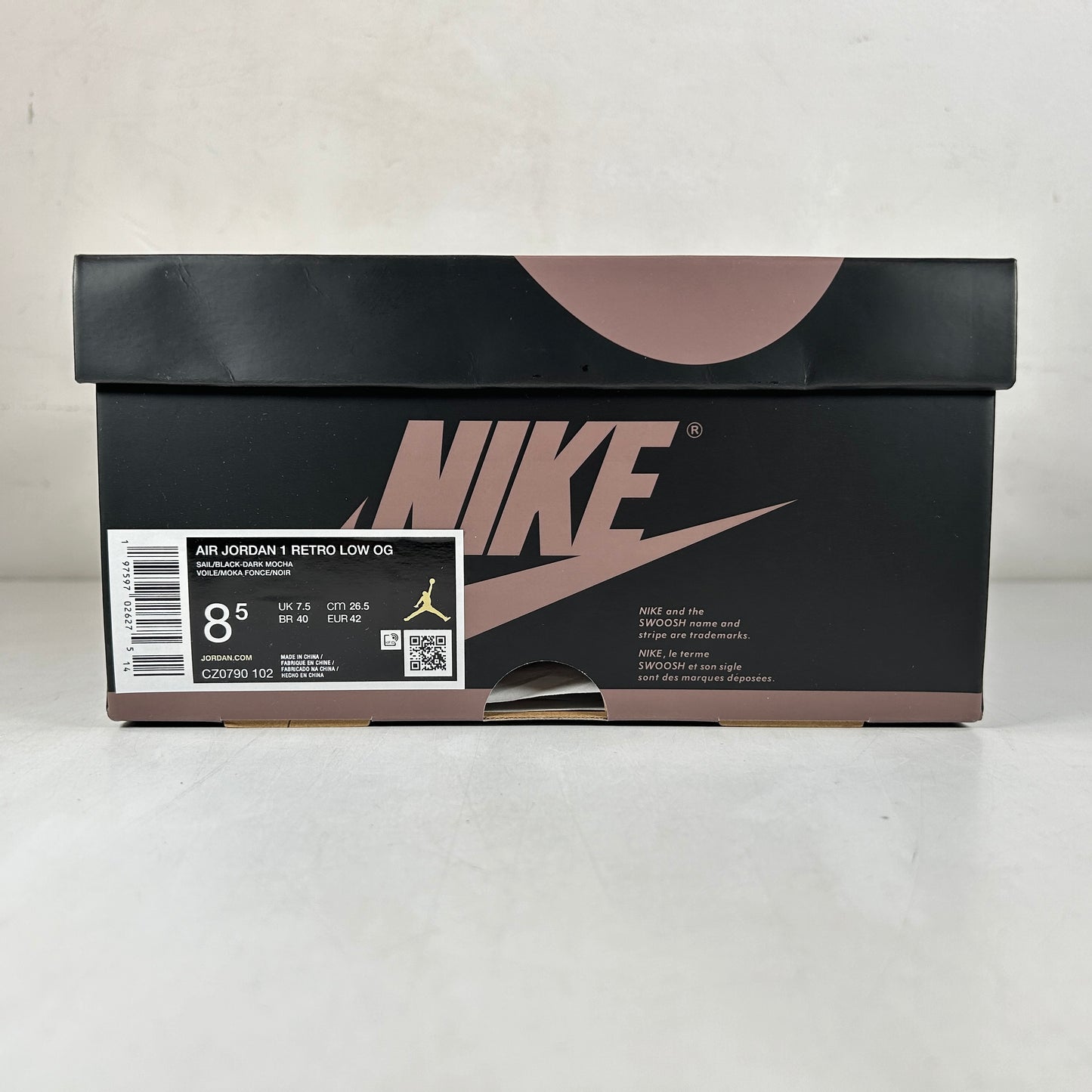 CZ0790 102 Jordan 1 Retro Low OG Mocha [USED] - 8.5 M (Used)