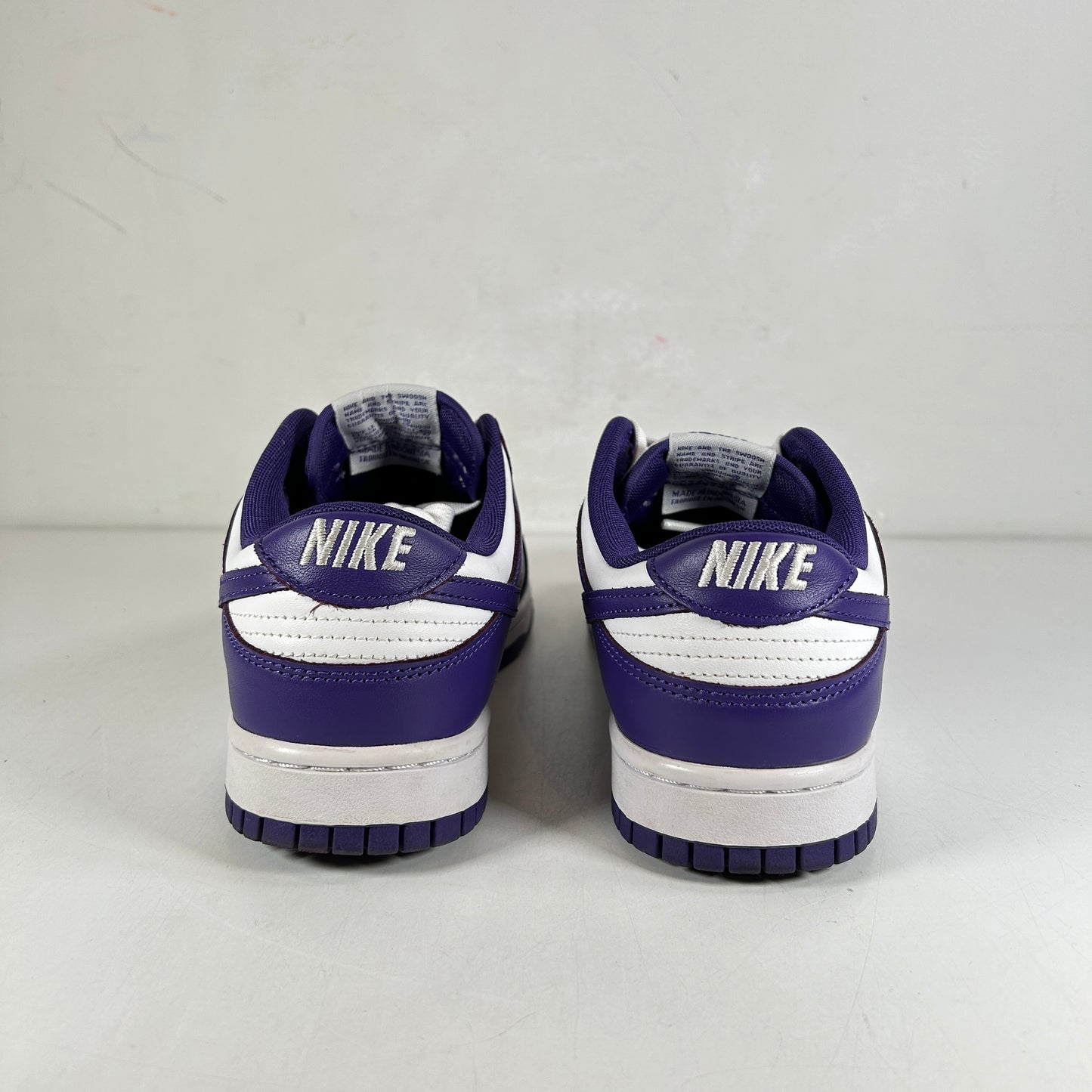 DD1391 104 Nike Dunk Low Championship Court Purple [USED] - 8 M (Used)
