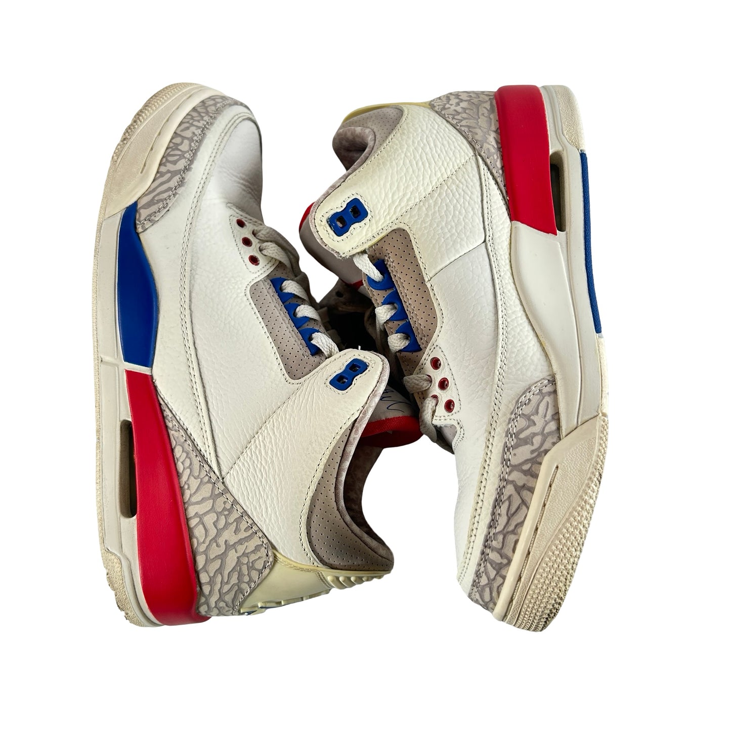 136064 140 Jordan 3 Retro International Flight [USED] - 8.5 M (Used)