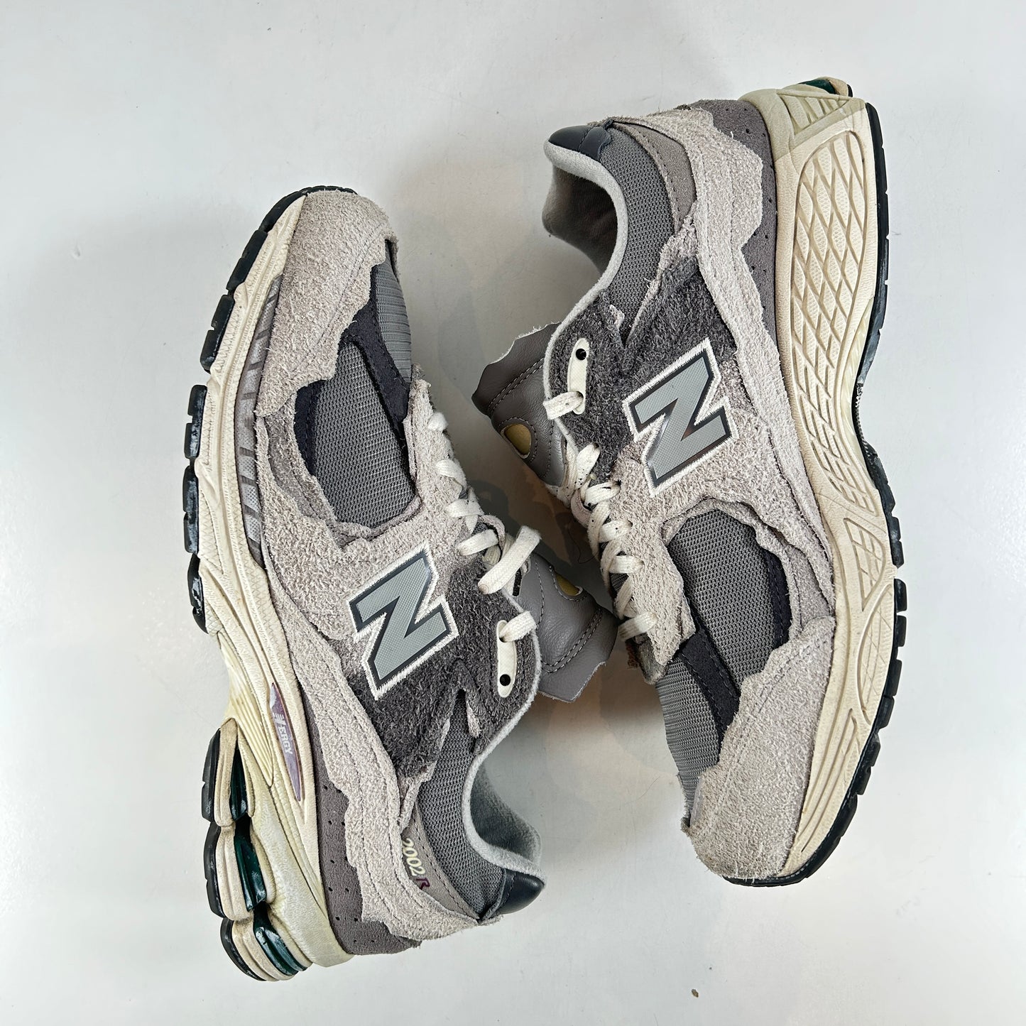M2002RDA New Balance 2002R Protection Pack Rain Cloud [USED] - 9.5 M (Used)